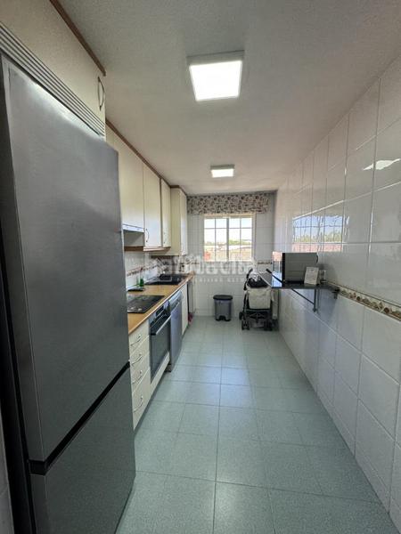 Foto fc6c9264-42f9-4196-aab1-70a58e6b7c58. Dachwohnung mit heizung pool in Ensanche Alcalá de Henares