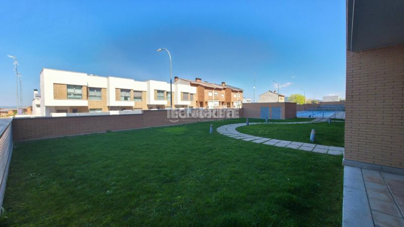 Foto 43a7dff4-16f5-482b-b997-0c046c440882. Pis amb calefacció aparcament a Las Lomas-Salinera-La Muñeca Guadalajara