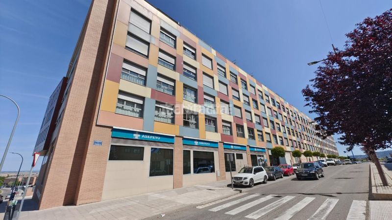 Foto 74e6ebe5-4dbd-44ee-a9f3-60bd6ed64c75. Pis amb calefacció aparcament a Las Lomas-Salinera-La Muñeca Guadalajara