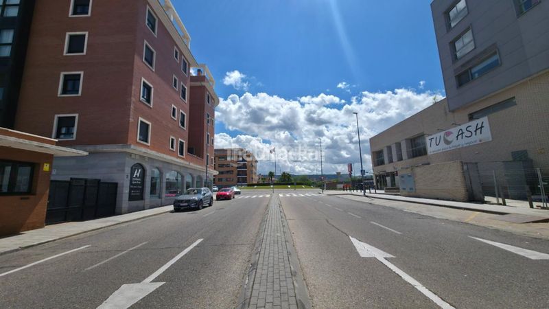 Foto ca45ee36-adbe-4c41-9a66-230a30cbb8ad. Pis amb calefacció aparcament a Las Cañas Guadalajara