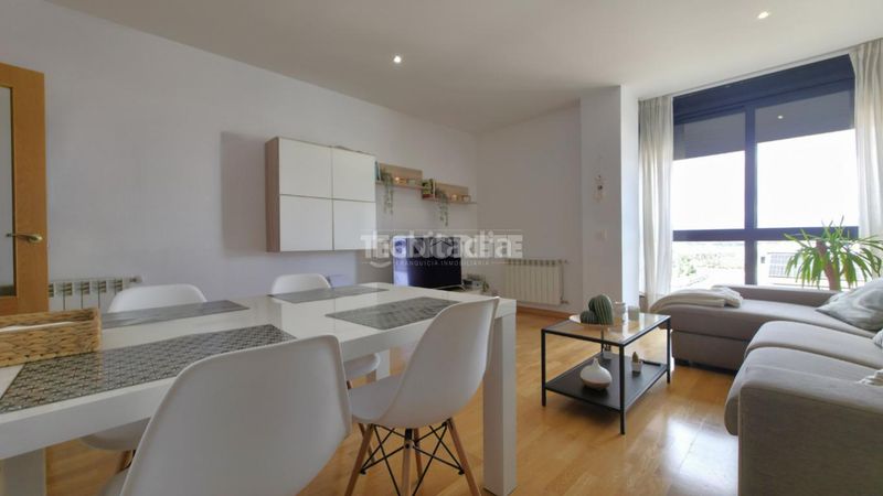 Foto f75dd33a-9e89-40e0-bd61-1f60b430ba20. Pis amb calefacció aparcament a Las Cañas Guadalajara