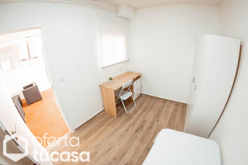 Foto 010be75f-b798-4978-a52b-7ffd65581927. Alquiler piso alquiler de habitación individual junto campus desamparados umh h6 en Orihuela