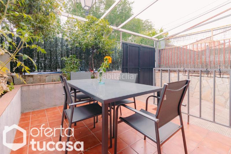 Foto 3b118c5d-5961-4997-97cf-83917b3bb2a4. Piso chalet junto al casco urbano en Daganzo de Arriba