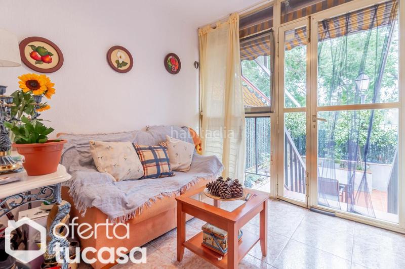 Foto f14895a8-e651-45c8-88d9-3494d9fea6d0. Piso chalet junto al casco urbano en Daganzo de Arriba