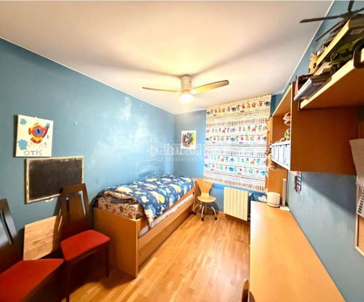 Foto 9231066f-4f8d-4b9a-a2f6-14ab3c7d8b9c. Pis amb calefacció piscina a Perlita Arganda del Rey