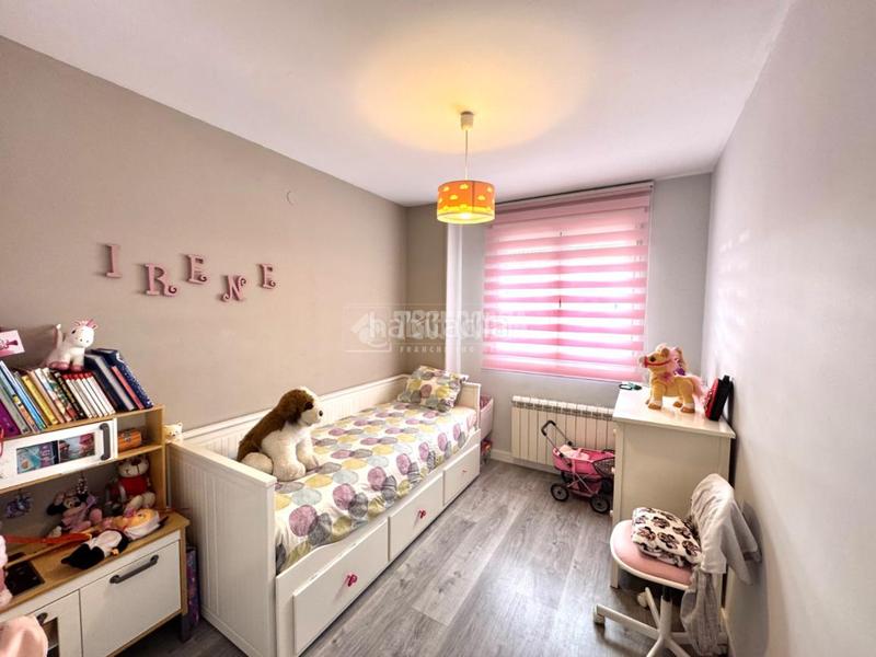 Foto 8a78b513-8a9a-48c8-bbe2-b01f1a3f9077. Piso  en venta en El Mirador-El Grillero Arganda del Rey
