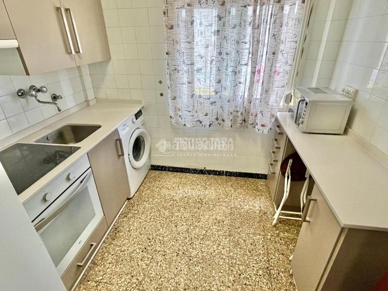 Foto b5744c43-d96b-4ca2-917c-0d6bcceae417. Piso  en venta en Las Fuentes Zaragoza