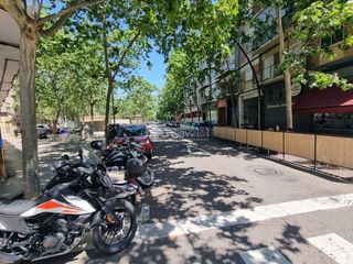 Lloguer Local Comercial a Las Fuentes. Local comercial en alquiler en zaragoza