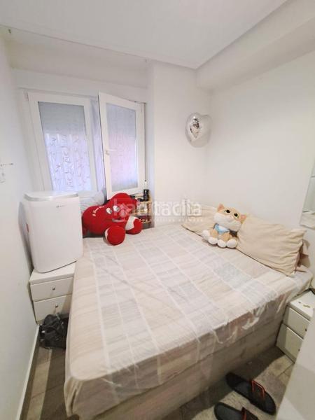 Foto aa8a2274-3cc1-4c17-bef8-2ccbcc1e7a71. Etagenwohnung mit heizung in Reyes Parla