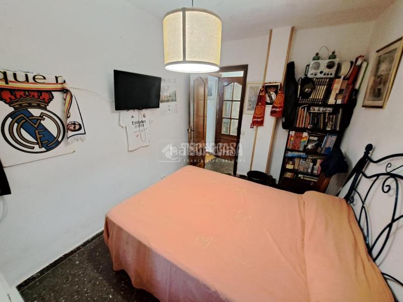 Foto 9c3f04eb-a3b8-4c01-928e-e517b505c685. Piso  en venta en Reyes Parla