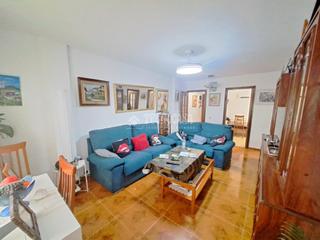 Pis a Reyes. Piso en venta en parla