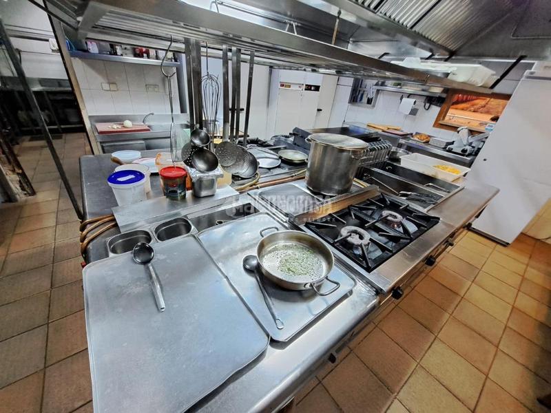 Foto 039f953f-326b-461c-a83c-db69020ae699. Locale commerciale in Pintores-Ferial Parla