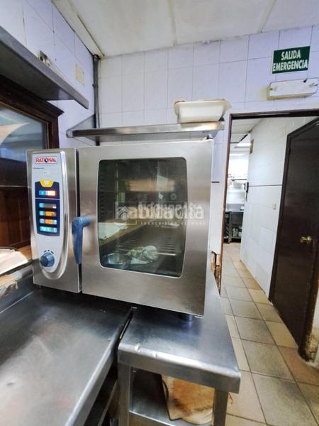 Foto 55763d57-6a03-40ec-88bd-bd7a662f0316. Locale commerciale in Pintores-Ferial Parla