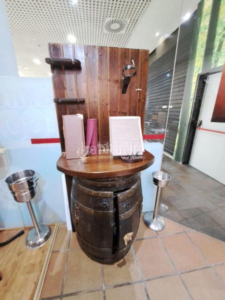 Foto d5d38de4-5126-4f1c-b835-32029c386bca. Locale commerciale in Pintores-Ferial Parla