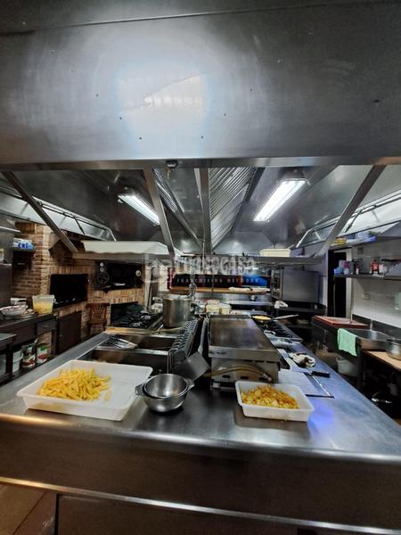 Foto fc4a82a7-757e-4be4-9843-053c3ffc3358. Locale commerciale in Pintores-Ferial Parla