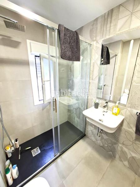 Foto 024e0d82-d556-4805-b370-6eb5dc359a1a. Piso  en venta en Reyes Parla