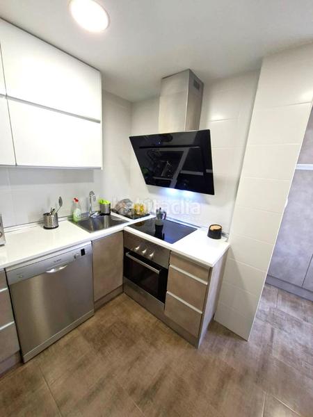 Foto 54c5f2a5-7135-4944-9473-df1d6cb3e4a6. Piso  en venta en Reyes Parla