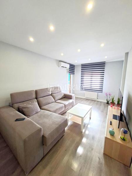 Foto 824a87b1-d34b-4f67-a870-fe92224724b8. Piso  en venta en Reyes Parla