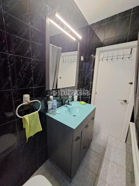 Foto 566d8e35-6dfe-49f5-ba95-761cbcea1d96. Appartamento con riscaldamento in Reyes Parla