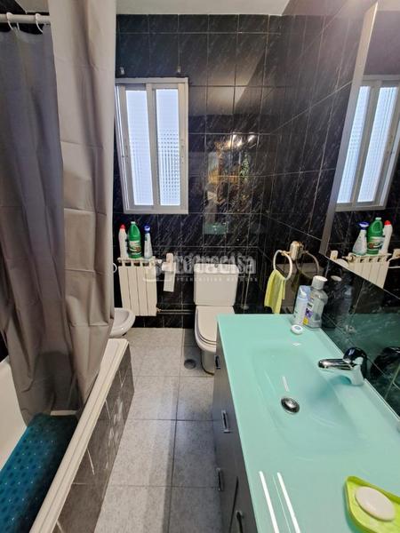 Foto fcd64741-e4de-48cd-8a4a-96b7e9045ac8. Appartamento con riscaldamento in Reyes Parla