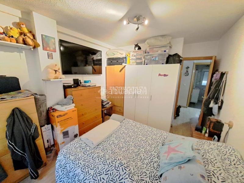 Foto cf102093-1381-474a-90d1-f4d6d55ade81. Pis amb calefacció a Reyes Parla