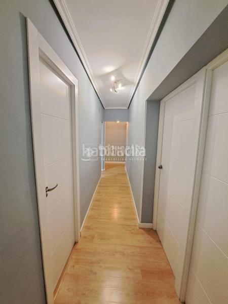 Foto 22e8ed2d-9d9c-4e54-b127-c047c98892ed. Appartamento con riscaldamento in Reyes Parla