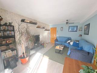 Pis a Reyes. Piso en venta en parla