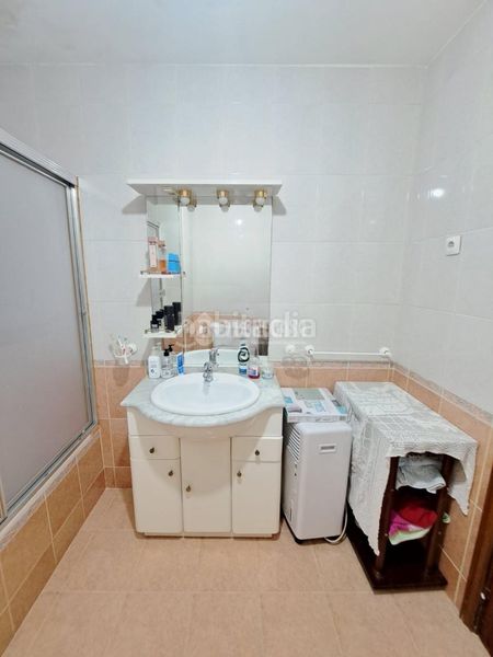 Foto 22bee835-e4e3-41eb-b63b-9fdab04fecf6. Piso  en venta en Reyes Parla
