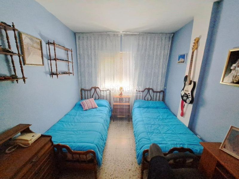 Foto 4d7c674d-fbc8-486b-99ab-d4ee1352bd1f. Piso  en venta en Reyes Parla