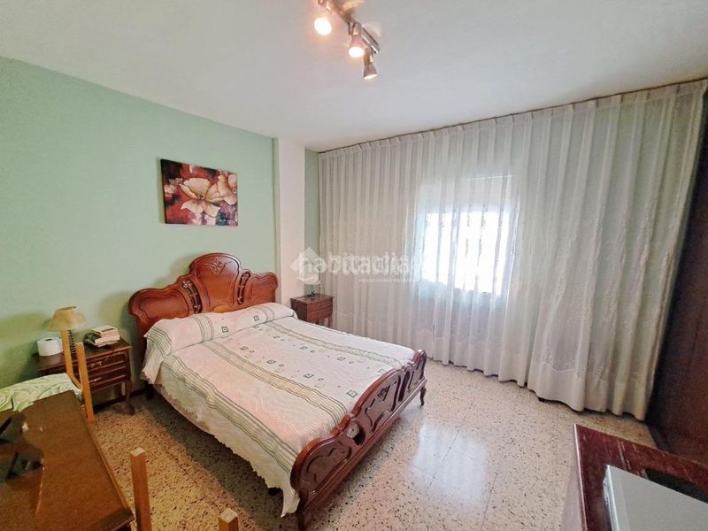 Foto b97a1d8d-f7f9-4f17-9e1f-c44039dabcf8. Piso  en venta en Reyes Parla