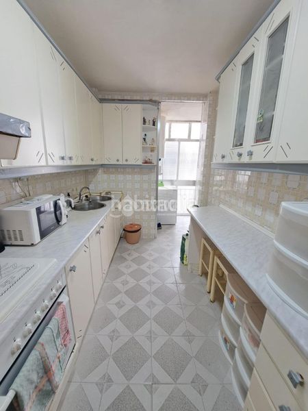 Foto e3d771c4-cf3b-414a-9133-adbc7ca46c29. Piso  en venta en Reyes Parla