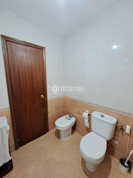 Foto f49d54c1-a2ae-43d2-a57b-90bc396c4deb. Piso  en venta en Reyes Parla