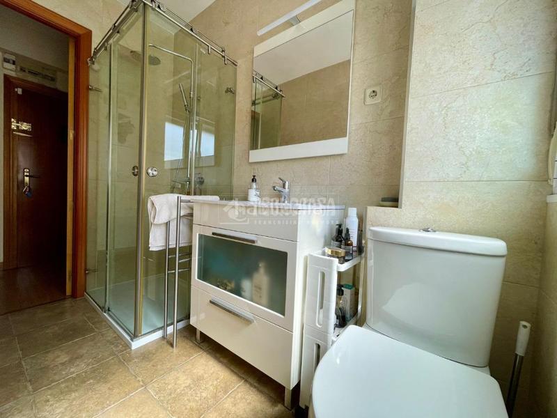 Foto 204c0363-84d5-4837-8886-56584d8dc693. Piso  en venta en Palomeras Sureste Madrid