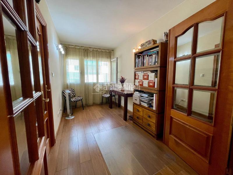 Foto 5dc275ee-d097-42ca-92bb-1e1b272ad112. Piso  en venta en Palomeras Sureste Madrid