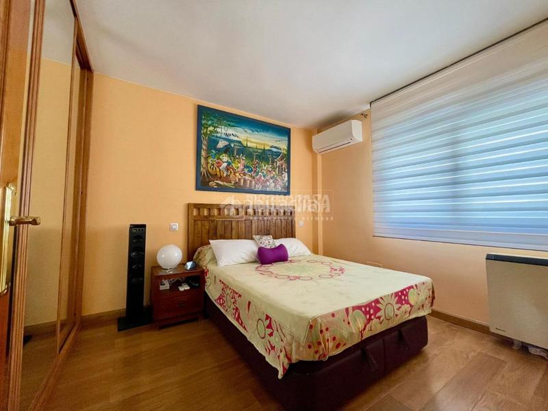 Foto bbbe9c00-fd06-42b3-8f6a-a0ac9fe209cd. Piso  en venta en Palomeras Sureste Madrid
