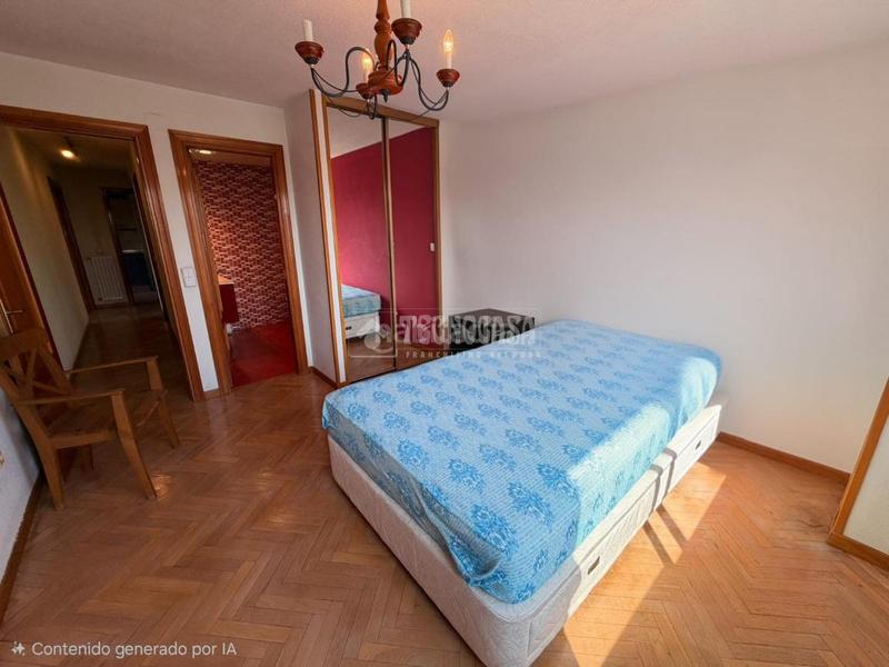 Foto 6273c87c-e78d-43d9-84ed-fa54ff9b620b. Appartamento con riscaldamento in Palomeras Sureste Madrid