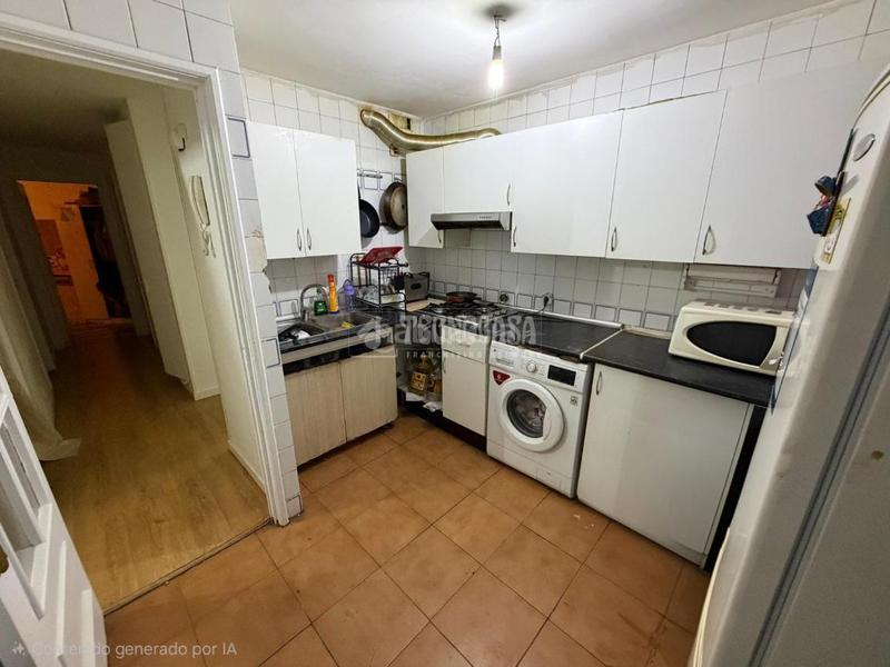 Foto daf24e2c-a8cb-478e-b053-ac92bf89d060. Piso  en venta en Palomeras Sureste Madrid