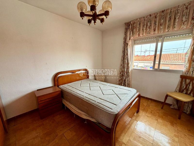 Foto cde1069d-e702-42b9-9e4e-6422211d49b6. Pis amb calefacció a Palomeras Sureste Madrid