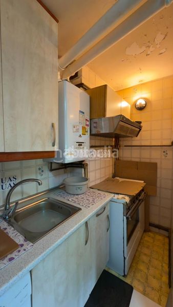 Foto f997b143-089e-4fa0-aead-a3c3fb848675. Piso  en venta en Palomeras Sureste Madrid