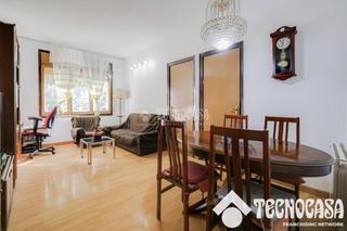 Flat  C/ de padilla. Piso en venta en barcelona