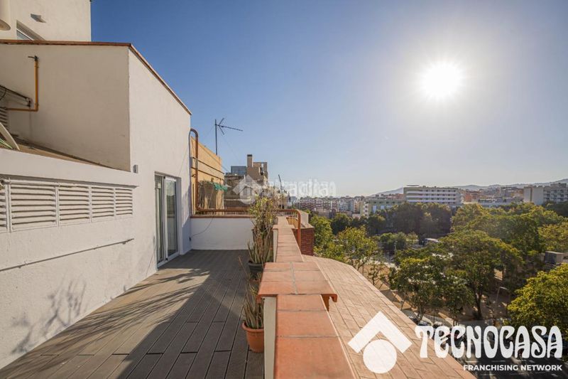 Foto d6ff1f75-6128-4870-97bf-782f6dd10887. Àtic a Baix Guinardó Barcelona