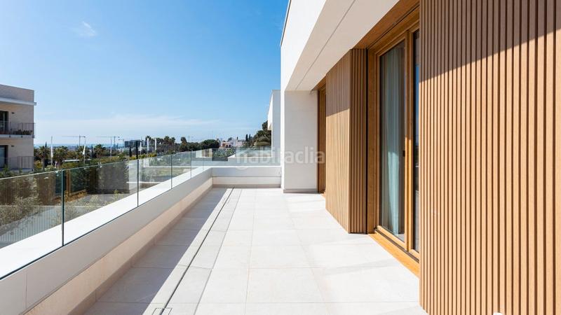 Foto ee14af85-6f7b-4730-ad67-421a4c6032bf. Chalet con riscaldamento parcheggio piscina in Vallpineda-Santa Bàrbara Sitges