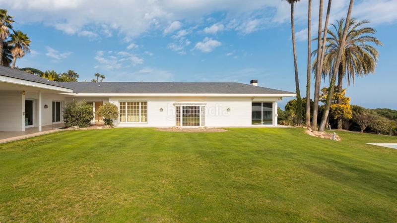 Foto 308076a9-3d69-4751-99fa-bf57c038b52f. Chalet con parcheggio piscina in Supermaresme Sant Vicenç de Montalt