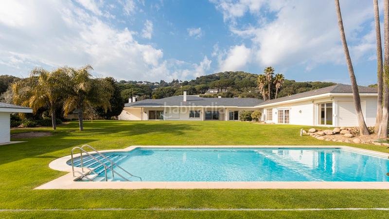 Foto a12d5cd1-f2e7-4a51-9394-5c5bfdacfd8f. Chalet con parcheggio piscina in Supermaresme Sant Vicenç de Montalt