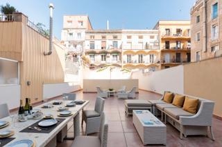 Apartament a Gòtic. Piso de diseño a estrenar con terraza en finca histórica rehabil