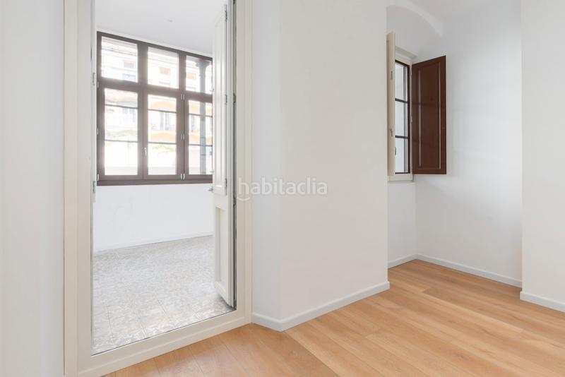 Foto 7cf32e1b-bd11-40ac-a005-4e7f897cc8d6. Appartement avec chauffage dans Gòtic Barcelona