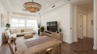 Apartament a LAntiga Esquerra de lEixample. Luminoso piso reformado cerca de francesc maci