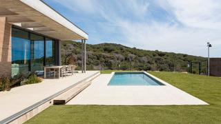 Xalet a Cabrils. Casa independiente con jardín y piscina en cabrils