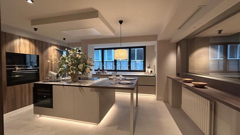 Foto 4b8e38c3-8e7f-4a29-b0e9-48998b8d5e94. Piccolo appartamento con riscaldamento parcheggio in Barcelona