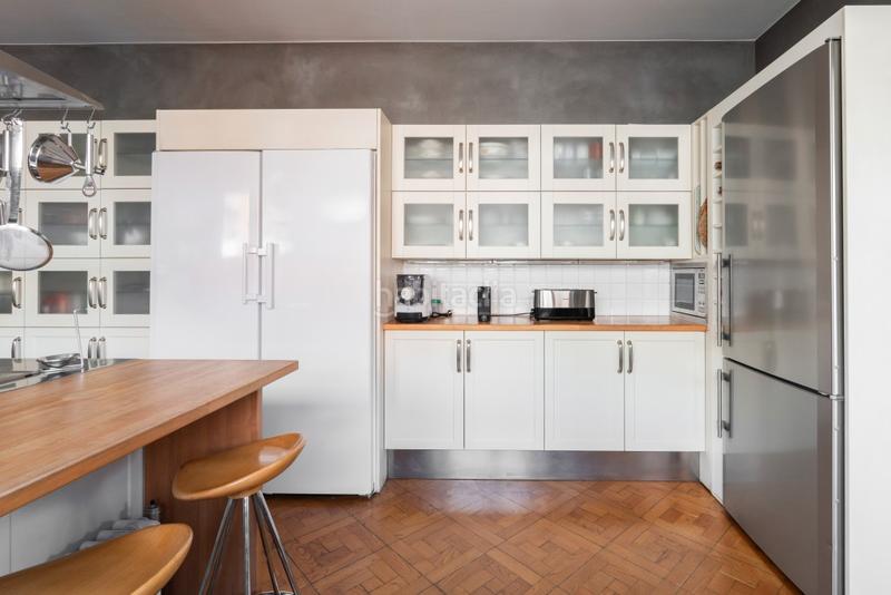 Foto 3bb352bc-c1bb-47fb-9f36-9dd595f5c208. Apartament amb calefacció a Sant Gervasi - Galvany Barcelona